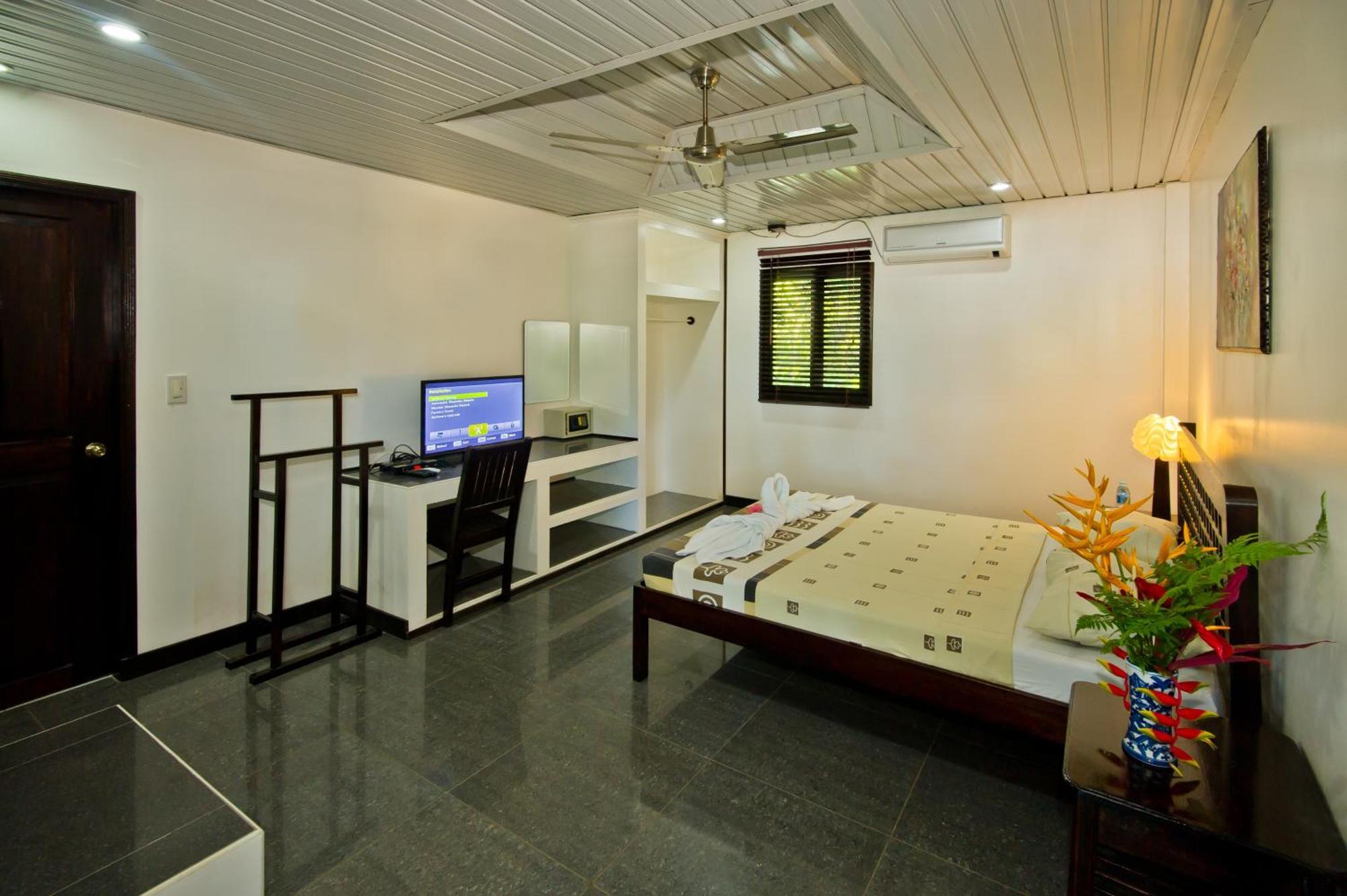 Balay Tuko Garden Inn Puerto Princesa Rom bilde