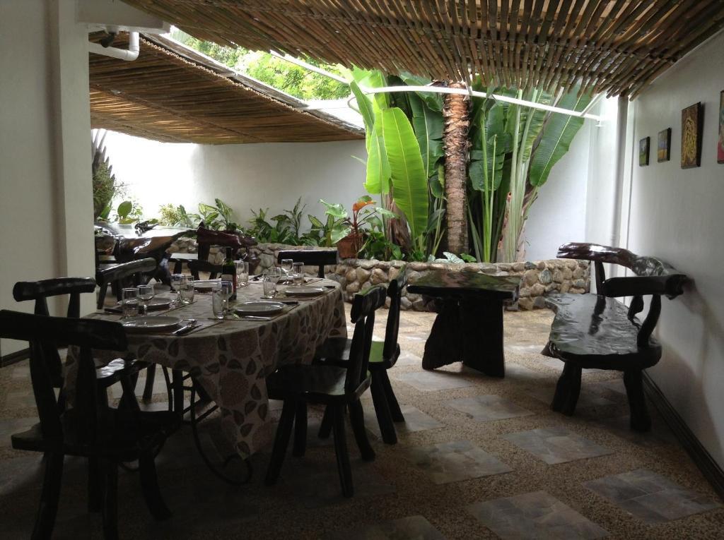 Balay Tuko Garden Inn Puerto Princesa Eksteriør bilde